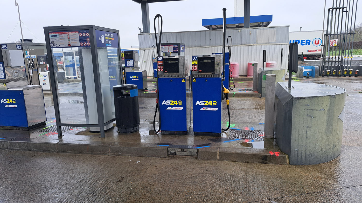 détection réseaux sur site station service à Niort